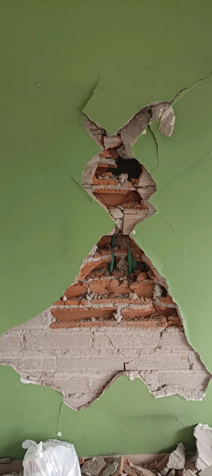 Foto 2 de Perdí todo lo de mi negocio y necesito volver a tener mercancía para vender